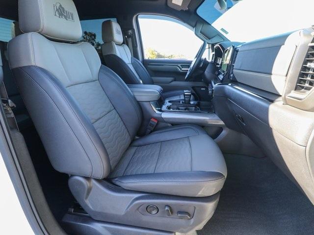 2024 Chevrolet Silverado 1500 Vehicle Photo in HOMOSASSA, FL 34448-1461