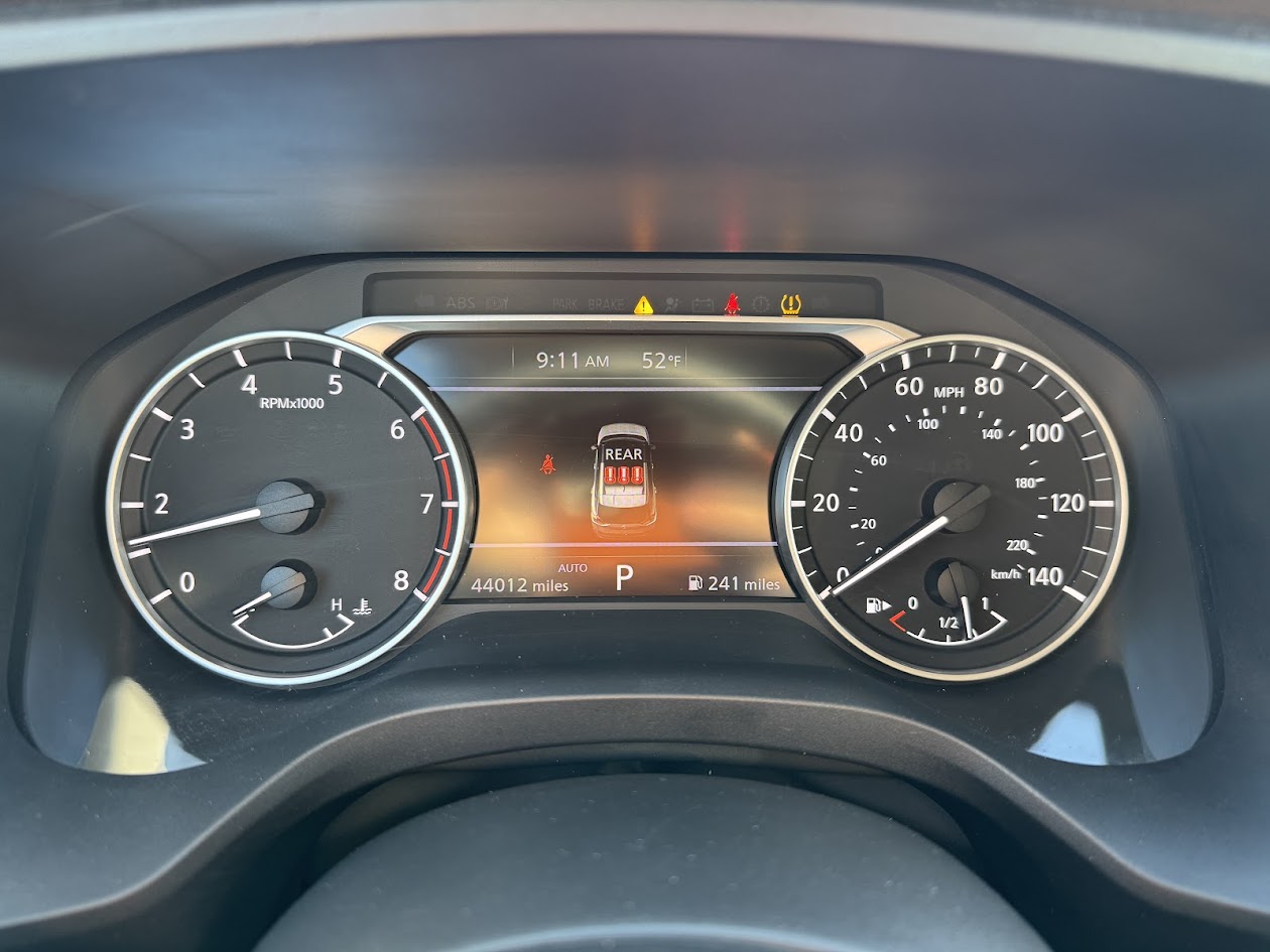 2023 Nissan Rogue Vehicle Photo in BOONVILLE, IN 47601-9633