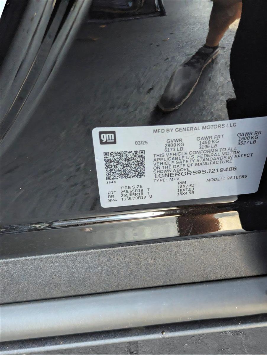 2025 Chevrolet Traverse Vehicle Photo in GREENACRES, FL 33463-3207