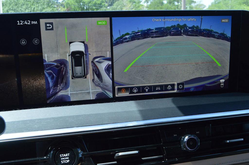 2025 INFINITI QX80 Vehicle Photo in Houston, TX 77090
