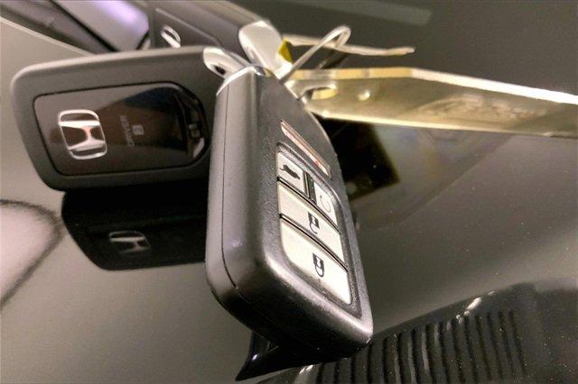 2020 Honda Pilot Vehicle Photo in KANSAS CITY, MO 64114-4502