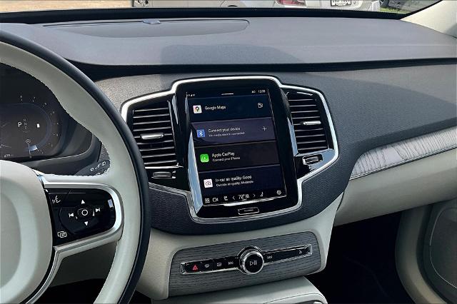 2025 Volvo XC90 Vehicle Photo in Houston, TX 77007