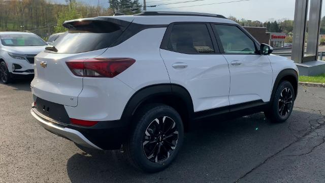 2022 Chevrolet Trailblazer Vehicle Photo in MOON TOWNSHIP, PA 15108-2571