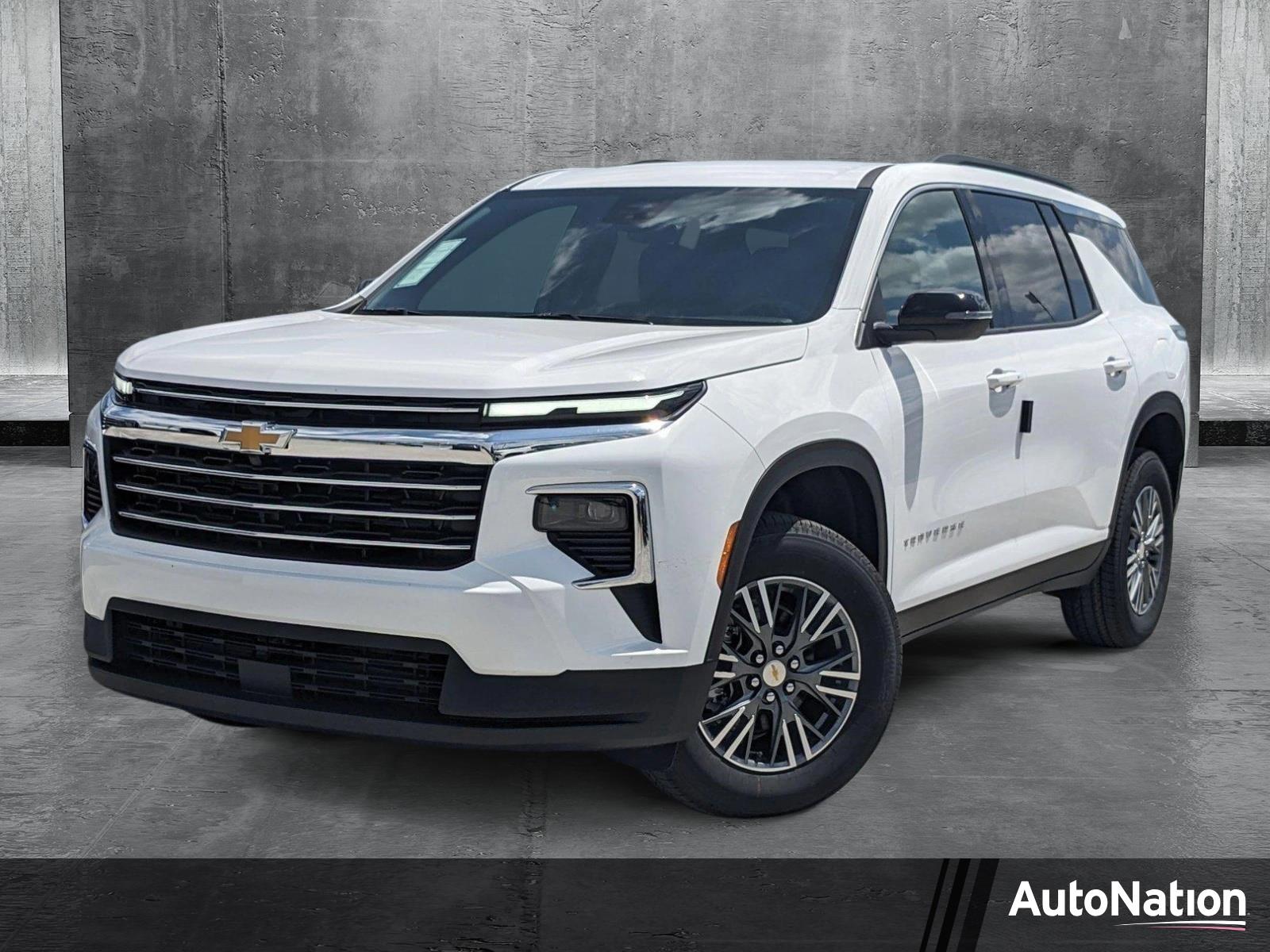 2025 Chevrolet Traverse Vehicle Photo in MIAMI, FL 33172-3015