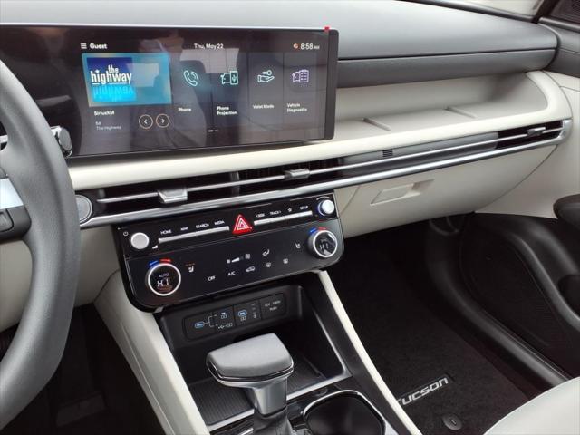 2025 Hyundai TUCSON Vehicle Photo in Peoria, IL 61615