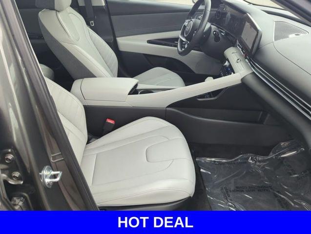 2024 Hyundai ELANTRA Vehicle Photo in Merrillville, IN 46410