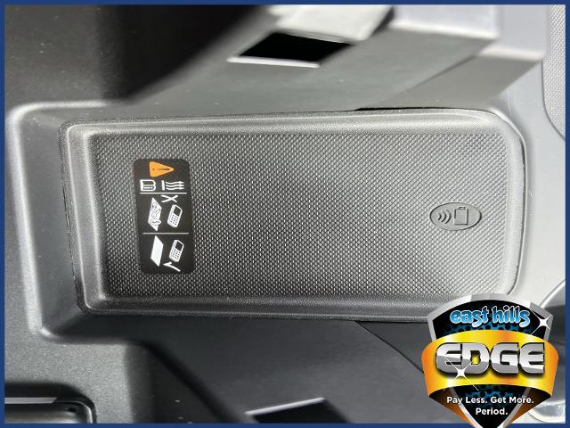 2022 Chevrolet Silverado 1500 Vehicle Photo in Roslyn, NY 11576