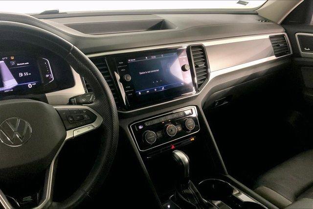 2023 Volkswagen Atlas Vehicle Photo in KANSAS CITY, MO 64114-4502