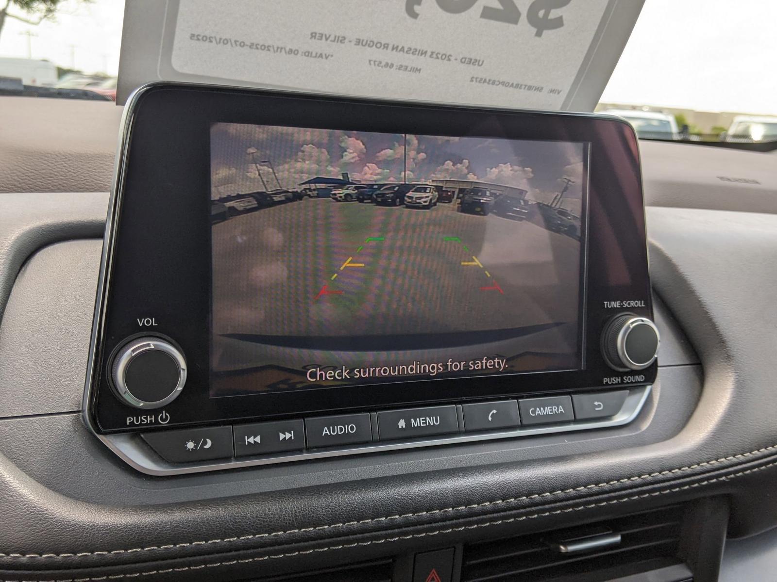 2023 Nissan Rogue Vehicle Photo in Seguin, TX 78155