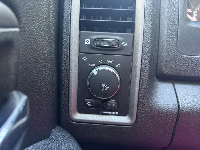 2021 Ram 1500 Classic Vehicle Photo in Savannah, GA 31419