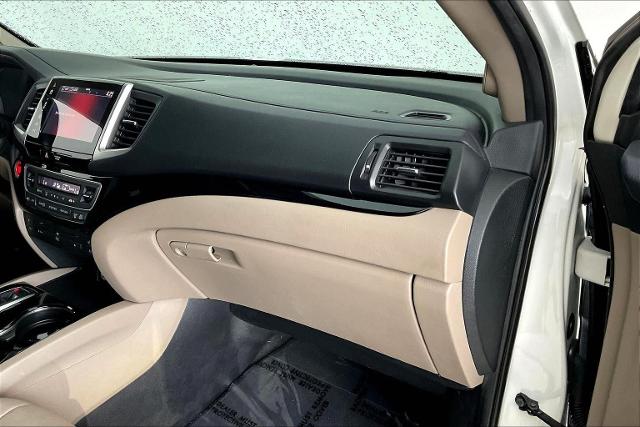 2017 Honda Pilot Vehicle Photo in Grapevine, TX 76051