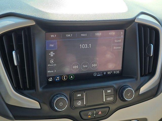 2024 GMC Terrain Vehicle Photo in Pleasant Hills, PA 15236