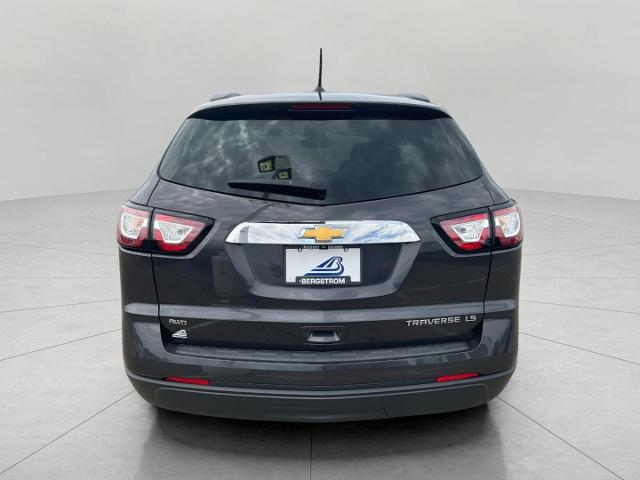 2015 Chevrolet Traverse Vehicle Photo in Kaukauna, WI 54130