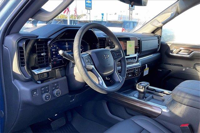 2024 Chevrolet Silverado 1500 Vehicle Photo in INDEPENDENCE, MO 64055-1314