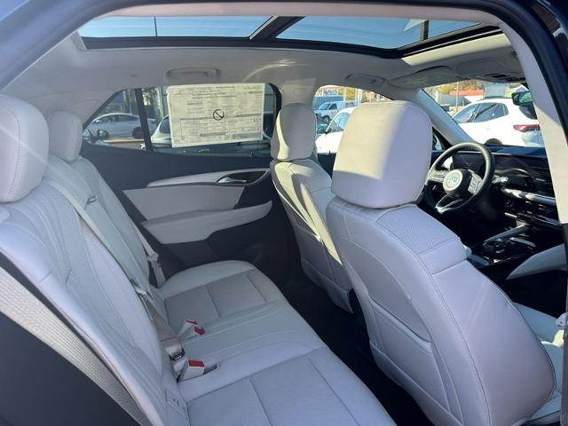 2024 Buick Envision Vehicle Photo in COLUMBIA, MO 65203-3903