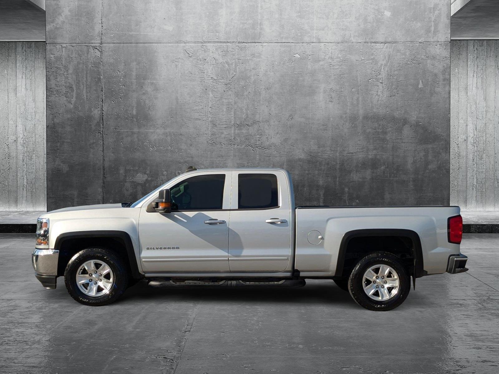 2017 Chevrolet Silverado 1500 Vehicle Photo in St. Petersburg, FL 33713