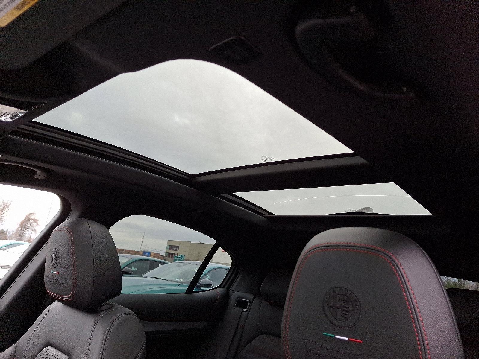 2025 Alfa Romeo Stelvio Vehicle Photo in Willow Grove, PA 19090