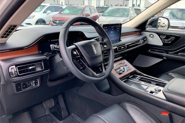 2024 Lincoln Aviator Vehicle Photo in INDEPENDENCE, MO 64055-1314