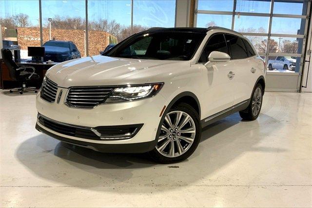 2016 Lincoln MKX Vehicle Photo in TOPEKA, KS 66609-0000