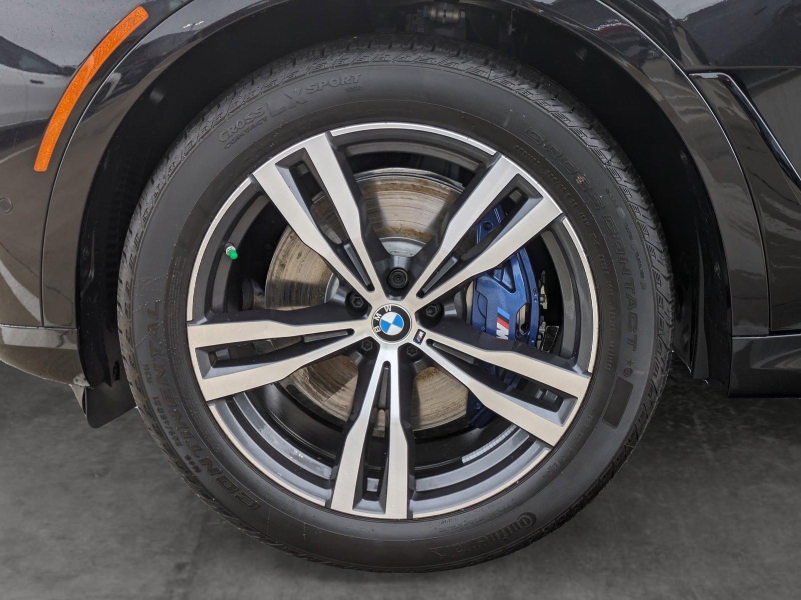 2025 BMW X7 M60i Vehicle Photo in Rockville, MD 20852