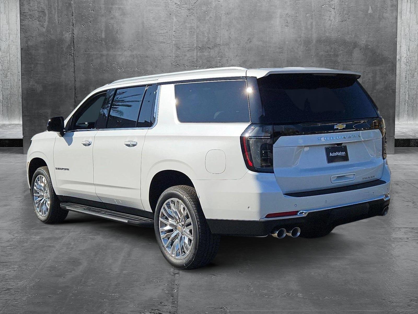 2025 Chevrolet Suburban Vehicle Photo in MESA, AZ 85206-4395