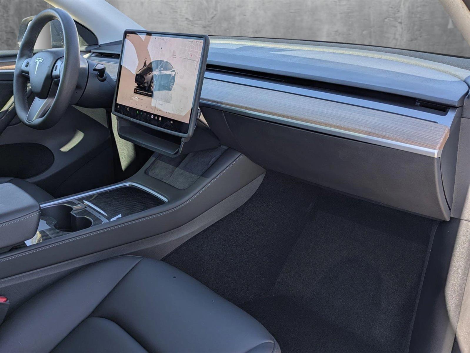 2023 Tesla Model Y Vehicle Photo in Tustin, CA 92782