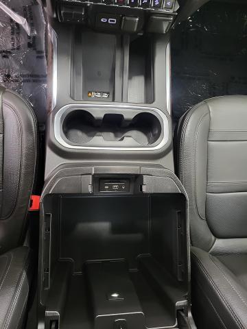 2022 GMC Sierra 2500 HD Vehicle Photo in NEENAH, WI 54956-2243