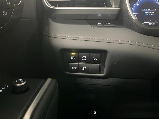 2023 Toyota Highlander Vehicle Photo in Oshkosh, WI 54904