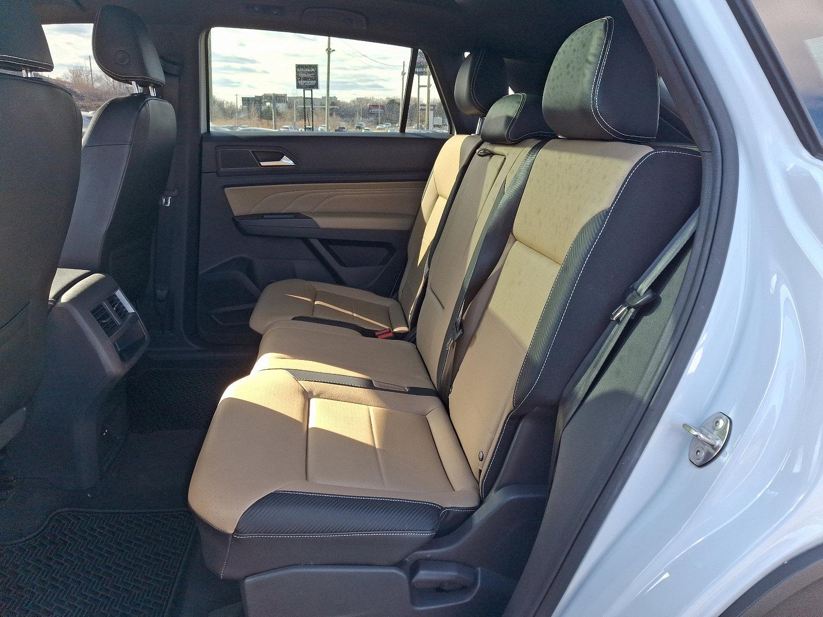 2021 Volkswagen Atlas Cross Sport Vehicle Photo in Trevose, PA 19053