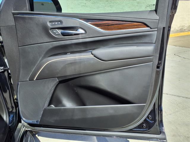 2021 Cadillac Escalade ESV Vehicle Photo in TAMPA, FL 33612-3404