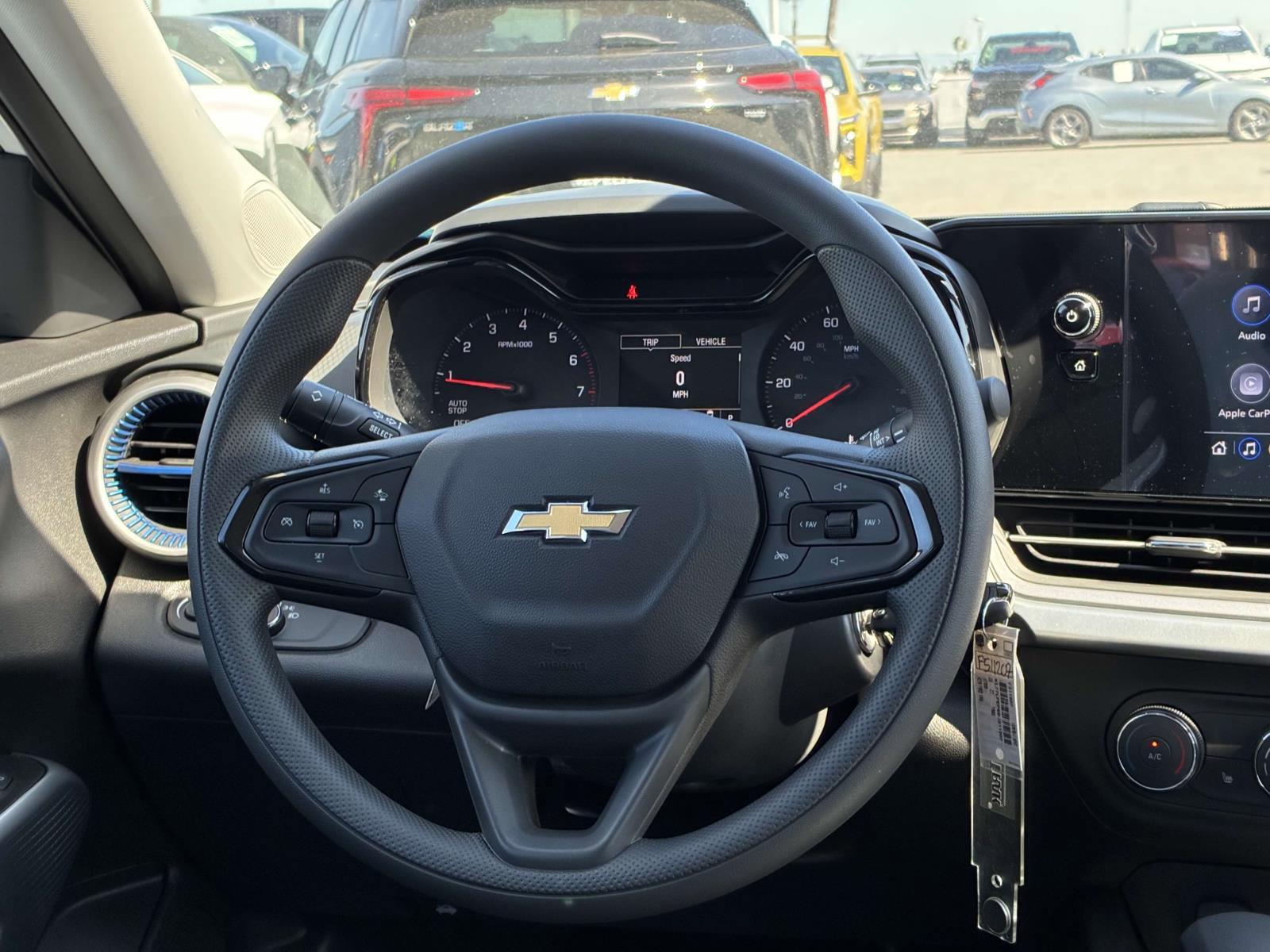 2025 Chevrolet Trax Vehicle Photo in LOS ANGELES, CA 90007-3794