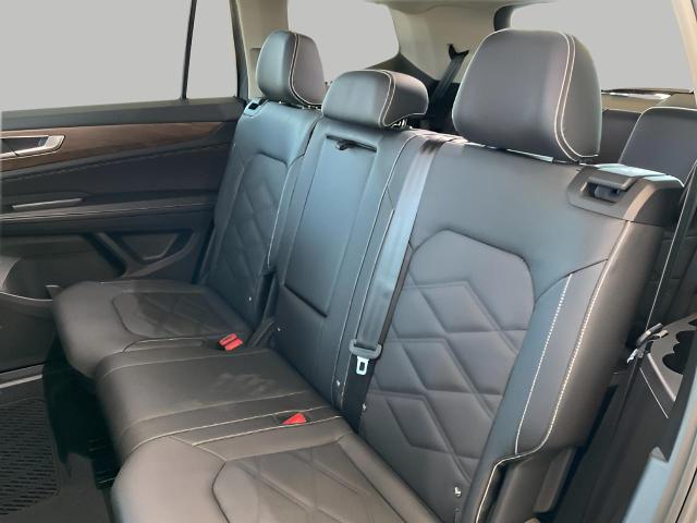 2025 Volkswagen Atlas Vehicle Photo in Oshkosh, WI 54904