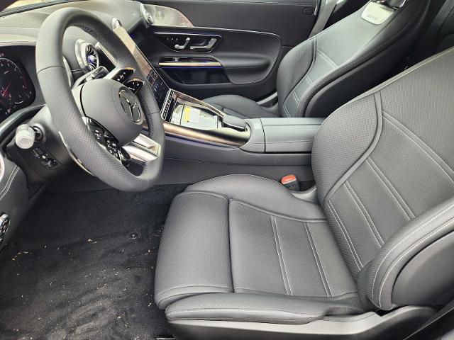 2025 Mercedes-Benz SL Vehicle Photo in HOUSTON, TX 77079