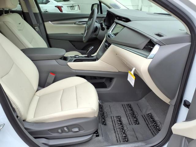 2025 Cadillac XT5 Vehicle Photo in TAMPA, FL 33612-3404