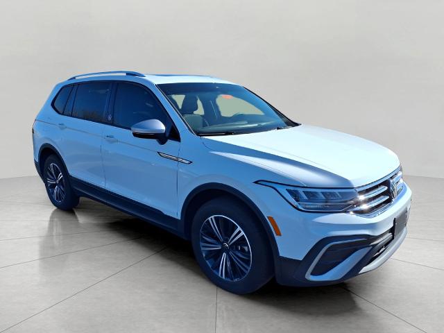 2024 Volkswagen Tiguan Vehicle Photo in Oshkosh, WI 54904
