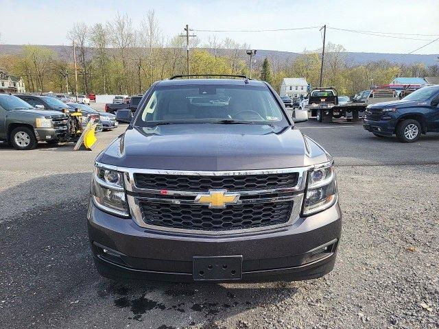 2017 Chevrolet Suburban Vehicle Photo in THOMPSONTOWN, PA 17094-9014