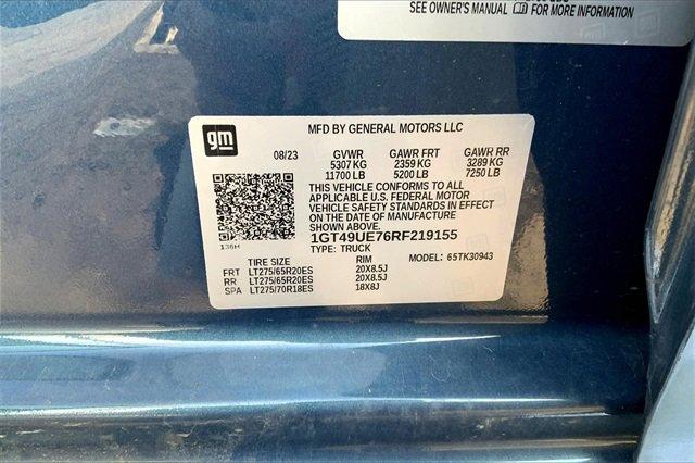 2024 GMC Sierra 3500 HD Vehicle Photo in TOPEKA, KS 66609-0000