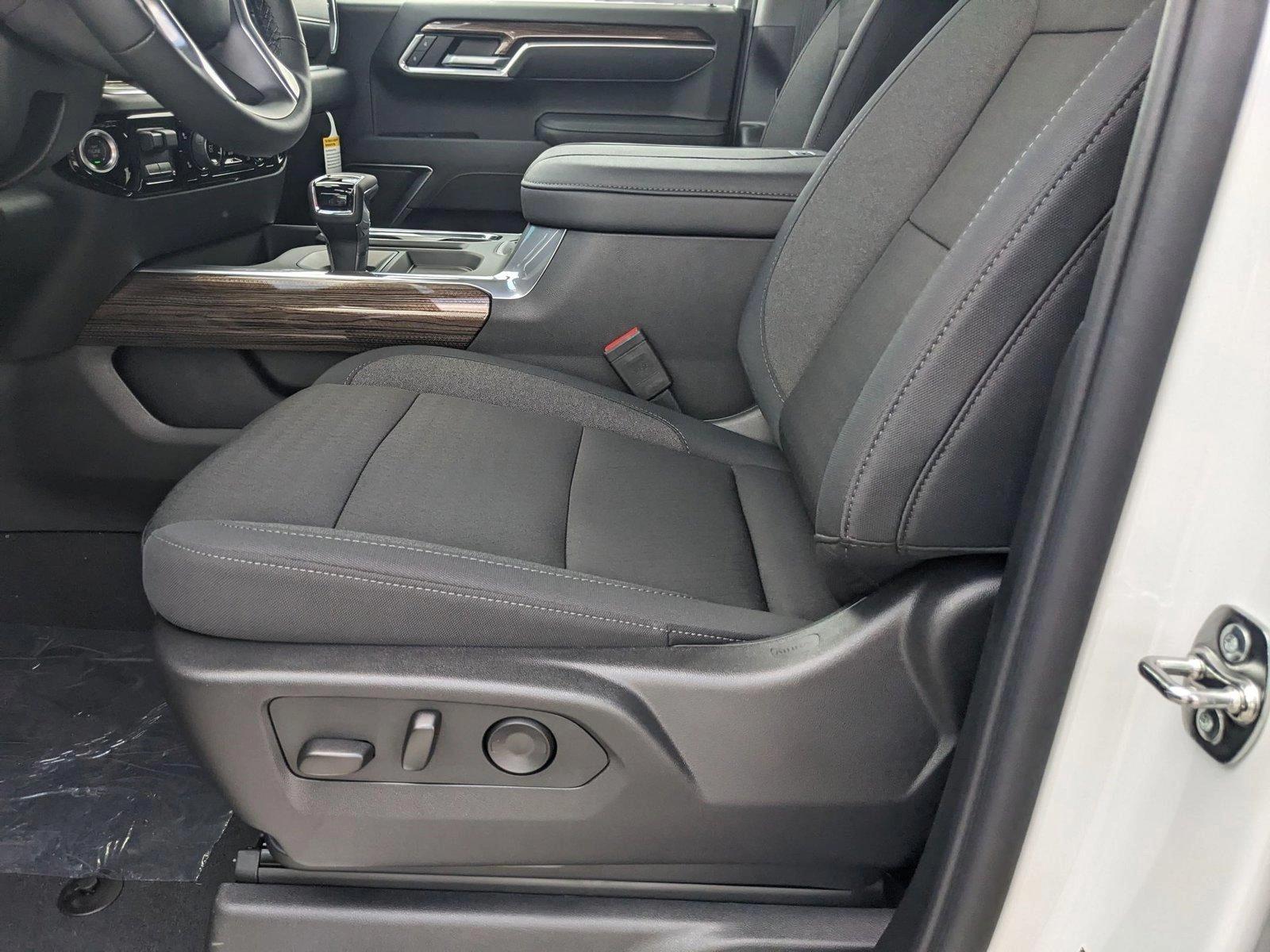 2025 Chevrolet Silverado 1500 Vehicle Photo in MIAMI, FL 33172-3015