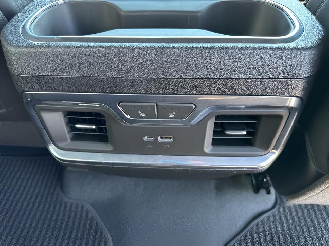 2023 GMC Sierra 1500 Vehicle Photo in MANITOWOC, WI 54220-5838