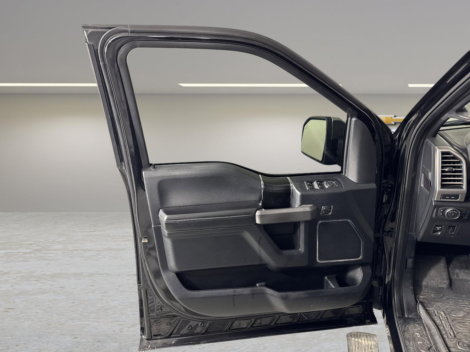 2020 Ford F-150 Vehicle Photo in GEORGETOWN, TX 78626-7508