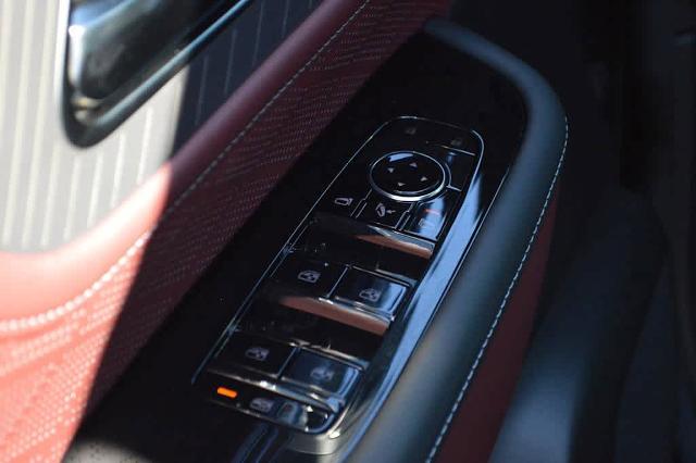 2025 INFINITI QX80 Vehicle Photo in Houston, TX 77090