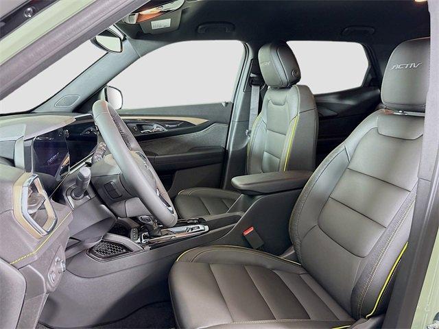 2025 Chevrolet Trailblazer Vehicle Photo in PUYALLUP, WA 98371-4149