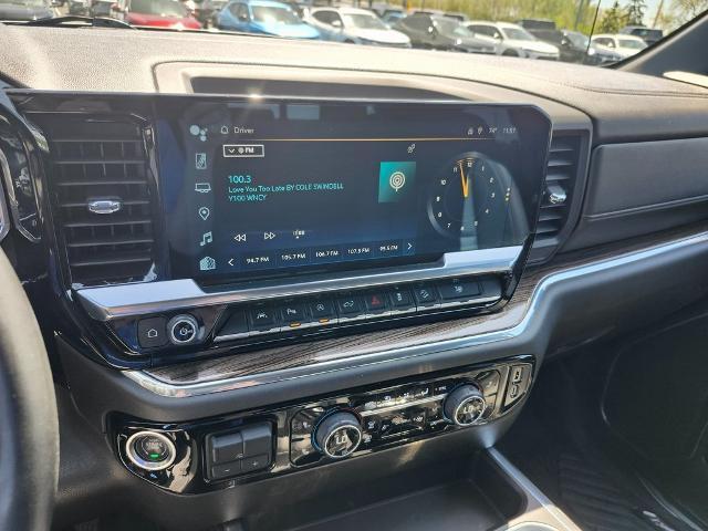 2023 Chevrolet Silverado 1500 Vehicle Photo in GREEN BAY, WI 54304-5303