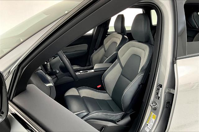2022 Volvo XC60 Recharge Plug-In Hybrid Vehicle Photo in Grapevine, TX 76051