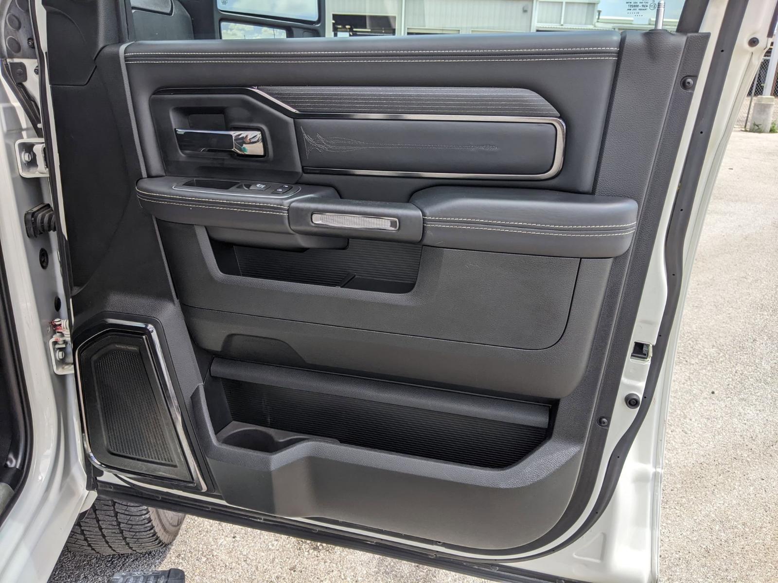2024 Ram 2500 Vehicle Photo in Seguin, TX 78155
