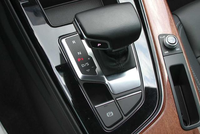 2022 Audi A4 Sedan Vehicle Photo in SUGAR LAND, TX 77478