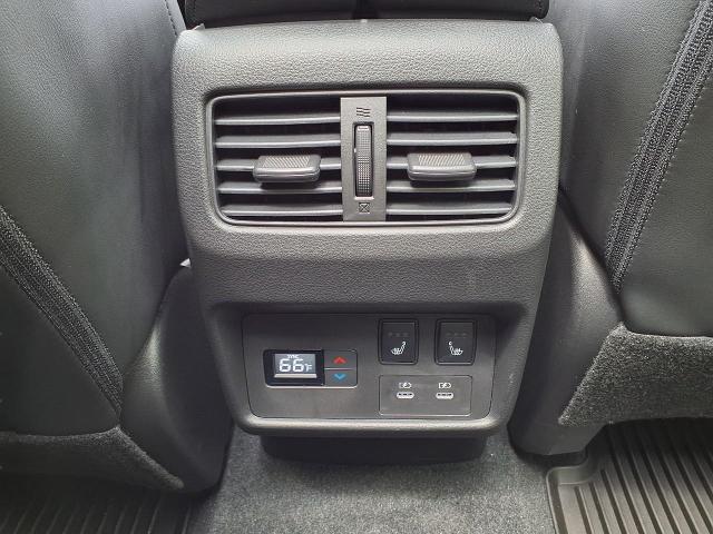 2024 Nissan Rogue Vehicle Photo in Oshkosh, WI 54904