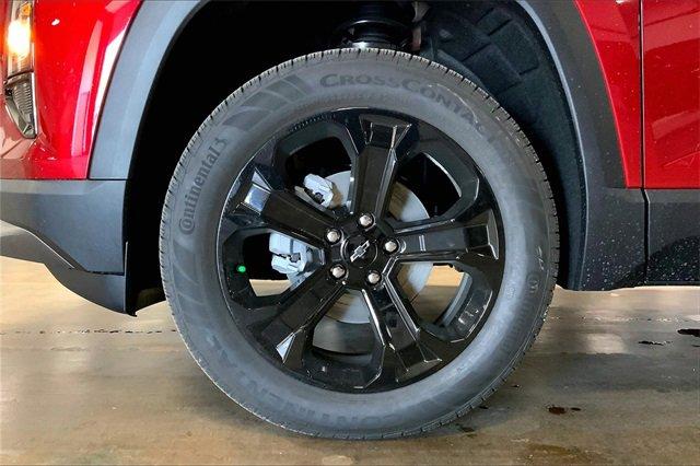 2025 Chevrolet Equinox Vehicle Photo in TOPEKA, KS 66609-0000