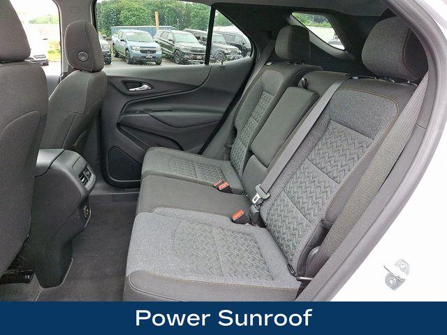 2022 Chevrolet Equinox Vehicle Photo in DANBURY, CT 06810-5034