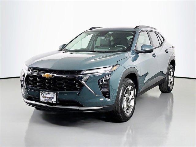 2025 Chevrolet Trax Vehicle Photo in PUYALLUP, WA 98371-4149